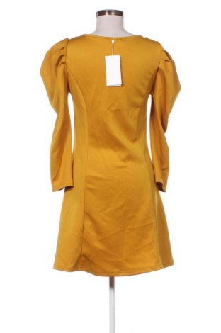 Sukienka VILA, Rozmiar M, Kolor Pomarańczowy, Cena 171,99 zł