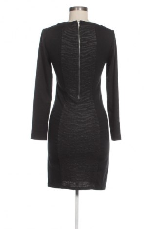 Šaty  VILA, Velikost S, Barva Černá, Cena  129,00 Kč