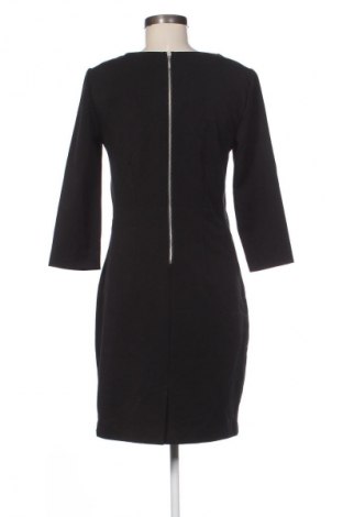 Ruha VILA, Méret M, Szín Fekete, Ár 8 779 Ft