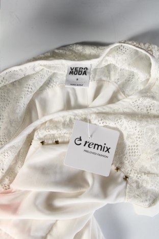 Ruha Vero Moda, Méret M, Szín Fehér, Ár 4 389 Ft