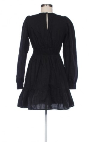 Sukienka Vero Moda, Rozmiar XS, Kolor Czarny, Cena 200,43 zł