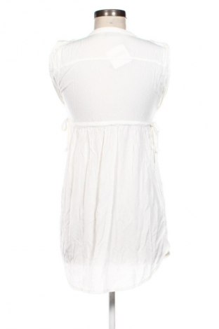 Рокля Vero Moda, Размер S, Цвят Бял, Цена 11,24 €