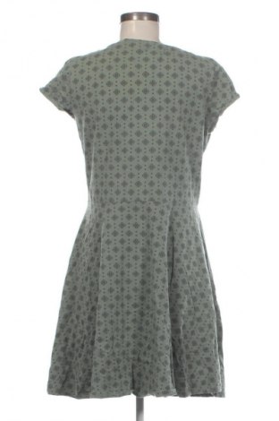 Рокля Yessica, Размер L, Цвят Многоцветен, Цена 5,62 €