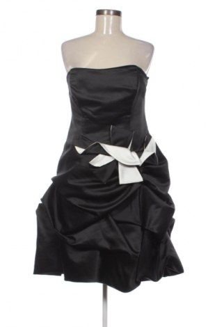 Kleid Yessica, Größe M, Farbe Schwarz, Preis 13,99 €