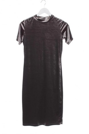 Ruha Zara, Méret M, Szín Bézs, Ár 1 009 Ft