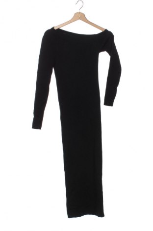 Рокля Zara, Размер S, Цвят Черен, Цена 8,18 €