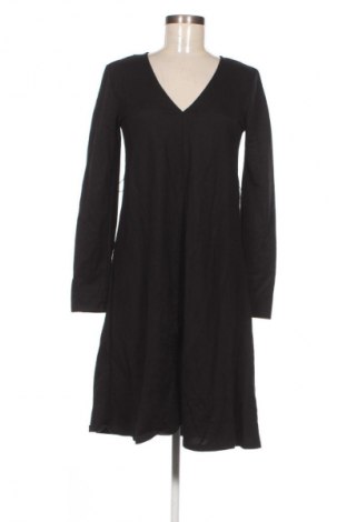 Šaty  Zara, Velikost S, Barva Černá, Cena  189,00 Kč