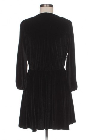 Рокля Zara, Размер S, Цвят Черен, Цена 5,11 €