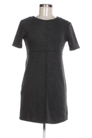 Šaty  Zara, Velikost S, Barva Černá, Cena  259,00 Kč