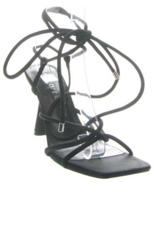 Sandały Calliope, Rozmiar 39, Kolor Czarny, Cena 125,99 zł