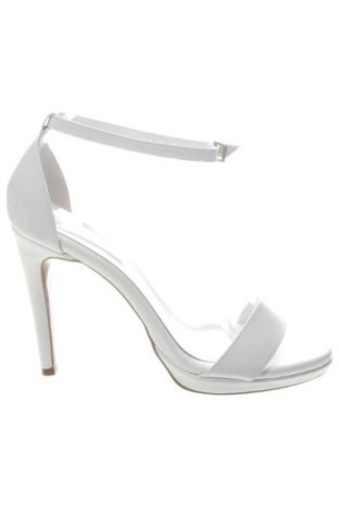 Sandały Faina, Rozmiar 40, Kolor Biały, Cena 376,99 zł