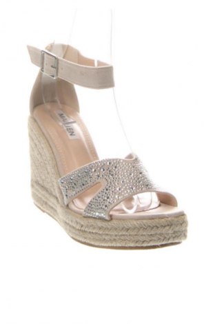 Сандали Malien, Размер 38, Цвят Многоцветен, Цена 6,20 €