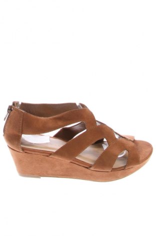 Sandalen New Look, Größe 38, Farbe Braun, Preis € 28,23