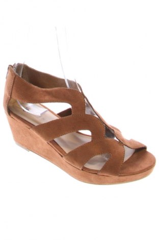 Sandalen New Look, Größe 38, Farbe Braun, Preis € 28,23