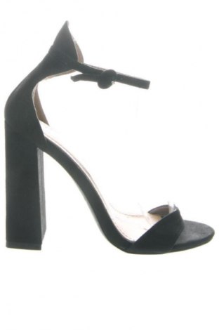 Sandały Pretty Little Thing, Rozmiar 37, Kolor Czarny, Cena 140,00 zł