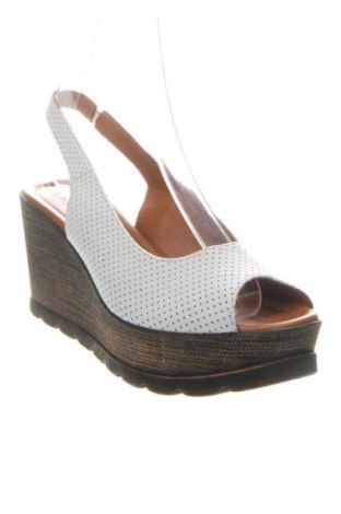 Sandały Unbranded, Rozmiar 40, Kolor Biały, Cena 208,98 zł