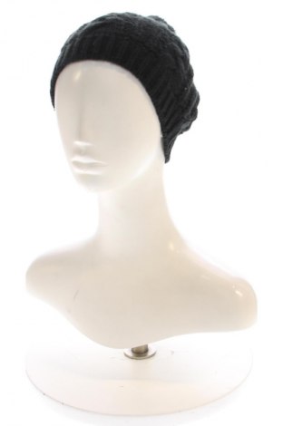 Шапка Oviesse, Цвят Черен, Цена 9,20 €