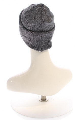 Шапка Reserved, Цвят Сребрист, Цена 6,64 €