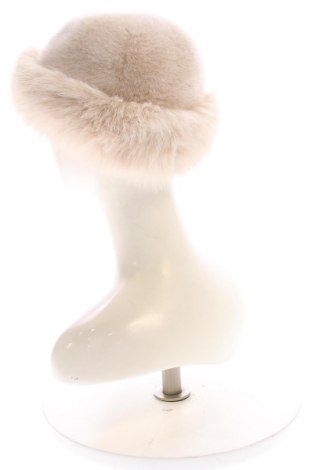 Шапка Unbranded, Цвят Бежов, Цена 13,60 €