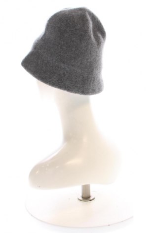 Шапка Unbranded, Цвят Сив, Цена 8,18 €
