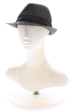 Шапка Unbranded, Цвят Черен, Цена 7,00 €