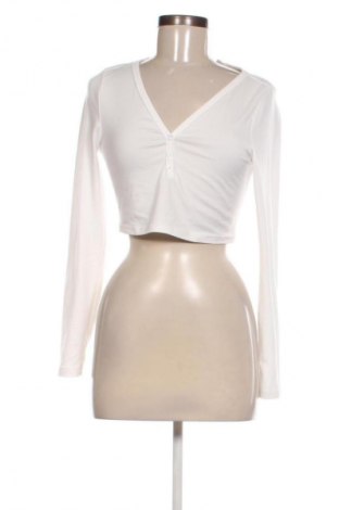 Дамска блуза Unbranded, Размер M, Цвят Бял, Цена 2,04 €