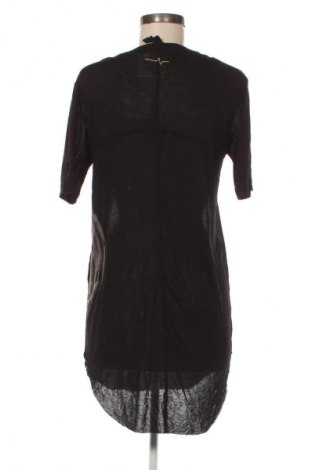 Damen Shirt First Aid To The Injured, Farbe Mehrfarbig, Preis 28,99 €
