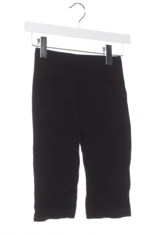 Dámské kraťasy  Trendyol, Velikost XS, Barva Černá, Cena  109,00 Kč