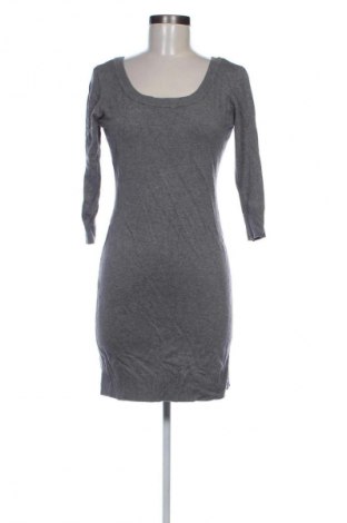 Dámský svetr H&M, Velikost M, Barva Šedá, Cena  149,00 Kč