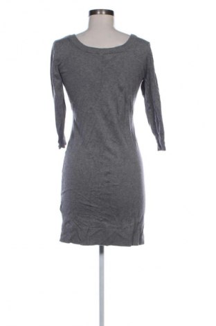 Dámský svetr H&M, Velikost M, Barva Šedá, Cena  149,00 Kč