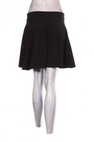 Пола Unbranded, Размер S, Цвят Черен, Цена 2,04 €