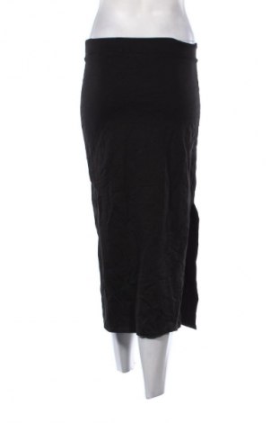 Пола Unbranded, Размер S, Цвят Черен, Цена 2,55 €