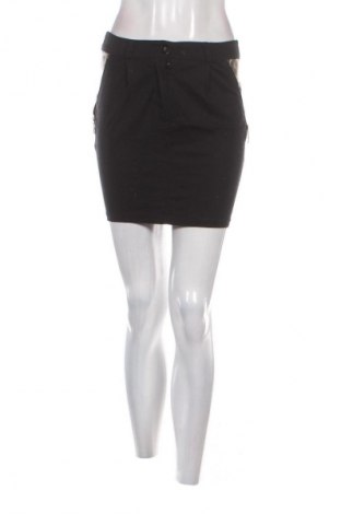 Пола Unbranded, Размер S, Цвят Черен, Цена 2,04 €