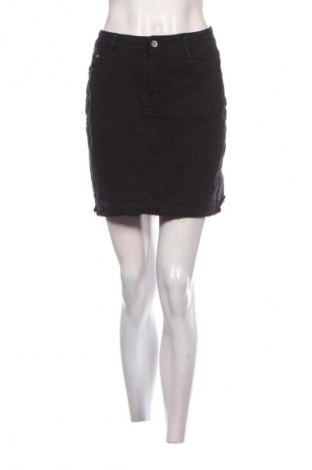 Пола Unbranded, Размер L, Цвят Черен, Цена 8,37 €