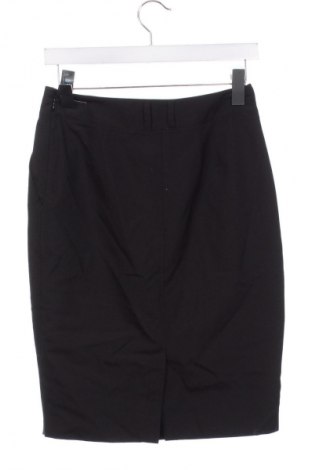 Пола Unbranded, Размер XS, Цвят Черен, Цена 2,04 €