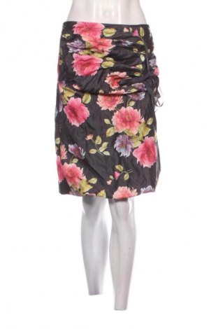 Пола Unbranded, Размер S, Цвят Многоцветен, Цена 2,04 €