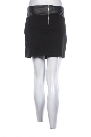 Пола Esmara, Размер M, Цвят Черен, Цена 2,04 €