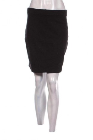 Пола H&M, Размер M, Цвят Черен, Цена 2,04 €