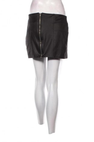 Пола New Look, Размер M, Цвят Черен, Цена 2,04 €