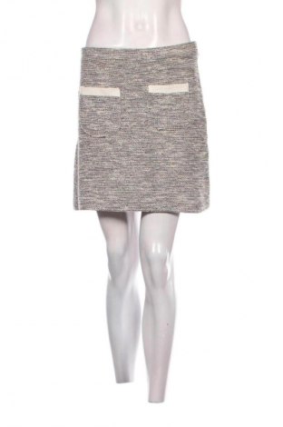 Пола Zara, Размер M, Цвят Многоцветен, Цена 2,04 €