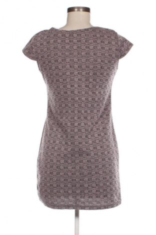 Рокля Unbranded, Размер S, Цвят Пепел от рози, Цена 2,04 €