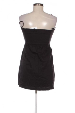 Рокля Bershka, Размер S, Цвят Черен, Цена 2,04 €