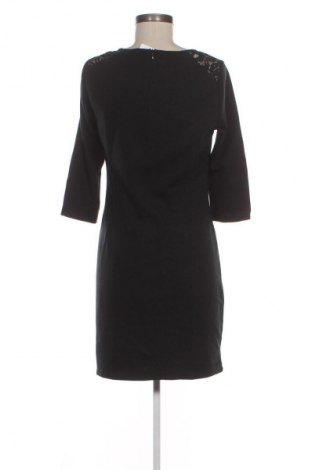 Šaty  Esprit, Velikost M, Barva Černá, Cena  69,00 Kč