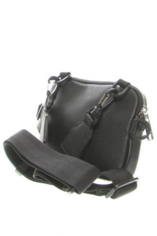 Tasche BOSS, Farbe Schwarz, Preis 127,99 €