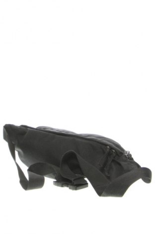 Ledvinka  Nike, Barva Černá, Cena  989,00 Kč