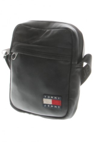 Kabelka  Tommy Hilfiger, Barva Černá, Cena  1 479,00 Kč