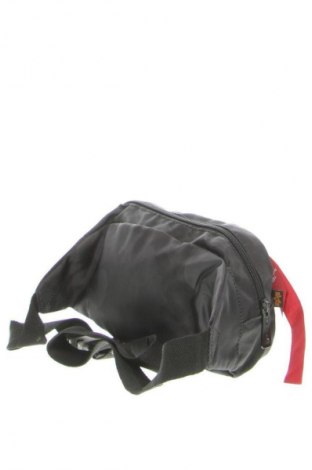 Ledvinka  Alpha Industries, Barva Vícebarevné, Cena  1 169,00 Kč