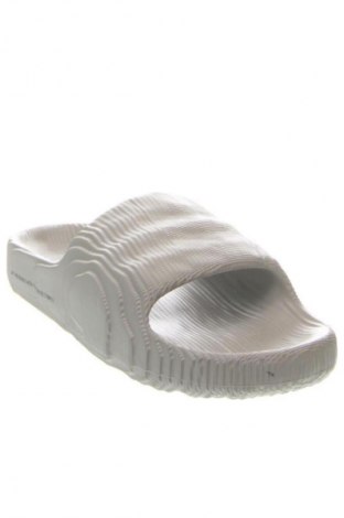 Papuci Adidas, Mărime 44, Culoare Gri, Preț 196,99 Lei