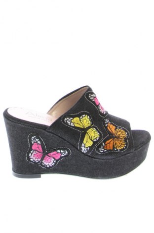 Papuci Alesya, Mărime 38, Culoare Multicolor, Preț 458,45 Lei