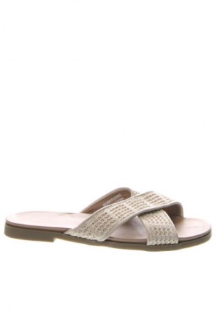 Чехли New Look, Размер 40, Цвят Бежов, Цена 26,58 €